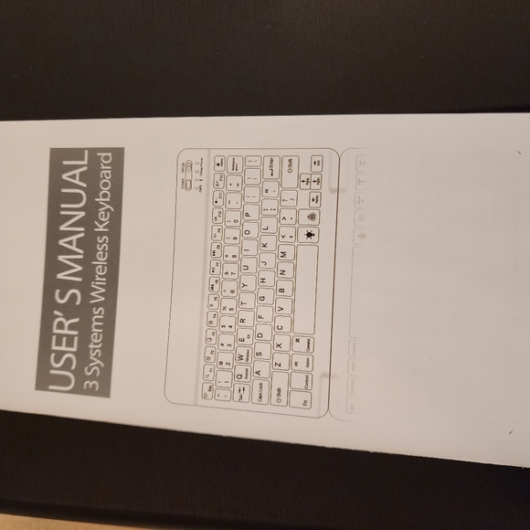 Tablet wireless keyboard and case - Picture 4 of 4